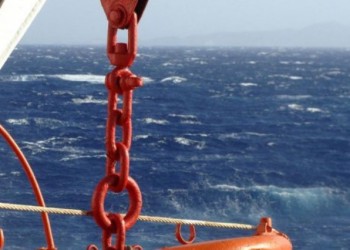 Προβλήματα στις ακτοπλοϊκές συγκοινωνίες – Ποιες γραμμές έχουν κλείσει