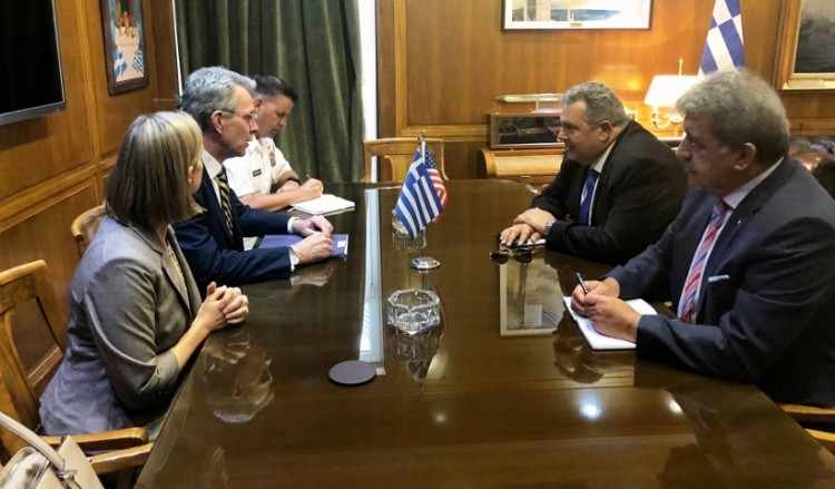 Συνάντηση Καμμένου με τον πρέσβη των ΗΠΑ