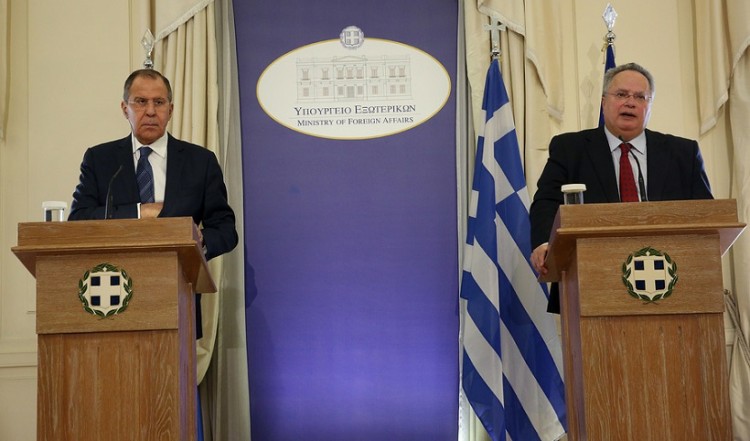 Η Μόσχα ζητά εξηγήσεις από την Αθήνα για τις βίζες στους Ρώσους κληρικούς