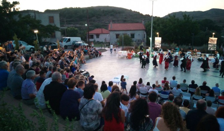 Λήμνος: Συγκινητική εκδήλωση στη μνήμη του Μικρασιάτη πρόσφυγα (βίντεο)