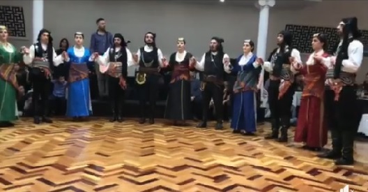 Ποντιακή περηφάνια στο ετήσιο πανηγύρι για την Παναγία Σουμελά στο Τόμασταουν (βίντεο)