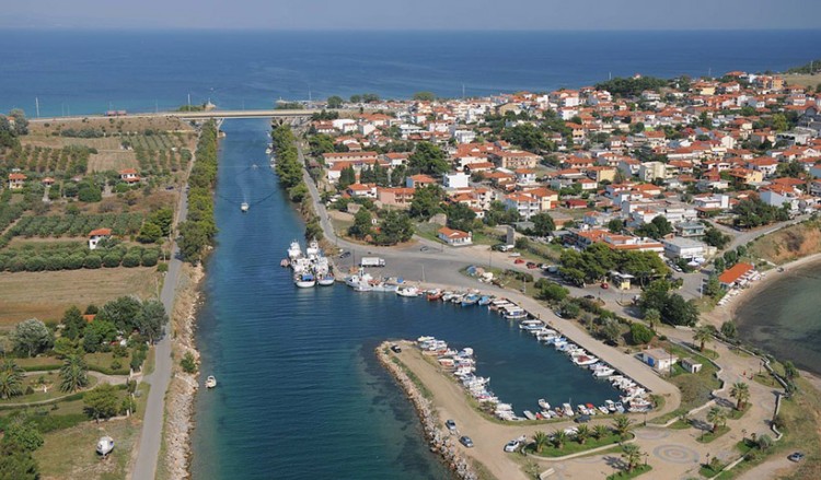 Οι ξενοδόχοι σε Χαλκιδική και Πιερία «κλαίνε» λόγω παραξενοδοχίας και Airbnb