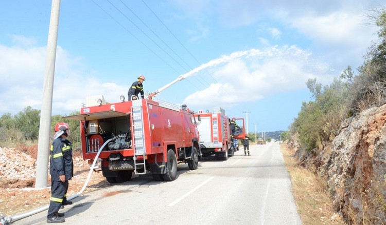 Φωτιά τώρα στον Προφήτη Ηλία στην Κάλυμνο