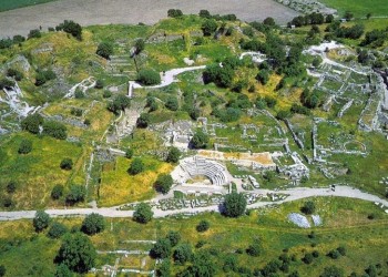 Νεολαία ΣΑΕ χωρών πρώην ΕΣΣΔ: Οι νικητές του διαγωνισμού δοκιμίων για το Έτος Τροίας 2018