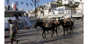 Σε κατάσταση έκτακτης ανάγκης η Ύδρα που παραμένει χωρίς ρεύμα και νερό