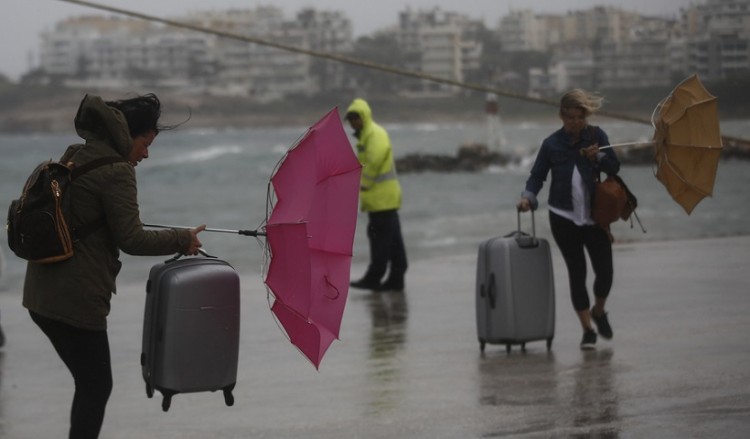 Έκτακτο δελτίο της ΕΜΥ: Έρχονται ισχυρές βροχές και θυελλώδεις άνεμοι