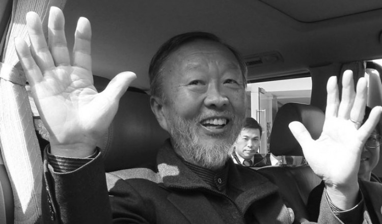 Πέθανε ο νομπελίστας Φυσικής και «πατέρας» των οπτικών ινών Τσαρλς Κουέν Κάο