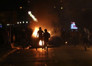 Θεσσαλονίκη: Διαδηλωτής απείλησε φωτορεπόρτερ με όπλο