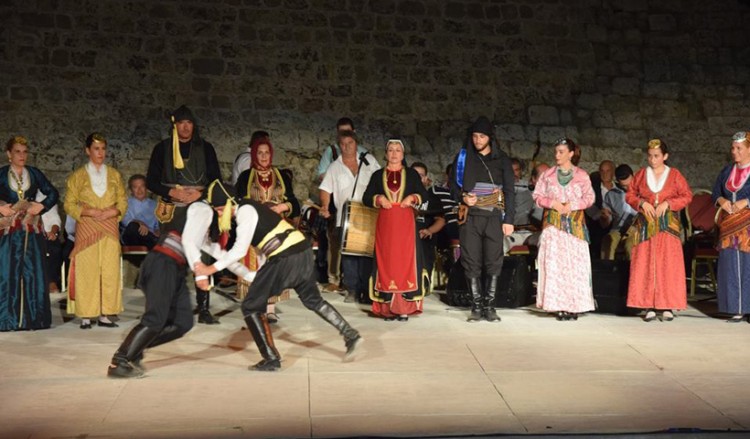 Μαγική βραδιά ποντιακού πολιτισμού στο 3ο Φεστιβάλ Καλλιτεχνικής Δημιουργίας Ροδίων (βίντεο, φωτο)