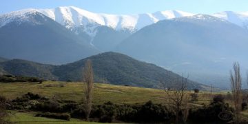 Ο «Ξενοφών» έφερε χιόνια στον Όλυμπο