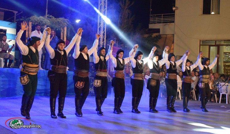 Γιορτή Γης στη Χαρίεσσα με περίσσευμα παράδοσης και πολιτισμού (φωτο, βίντεο)