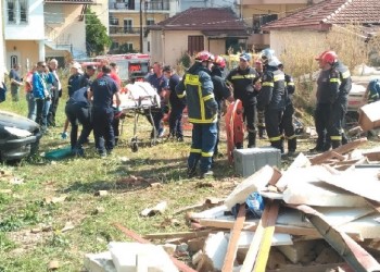 Έκρηξη σε μονοκατοικία στα Ιωάννινα – Απεγκλωβίστηκε 66χρονος