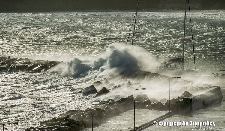 Πού και πώς θα χτυπήσει ο κυκλώνας των 9-10 μποφόρ – Σε ετοιμότητα ο κρατικός μηχανισμός