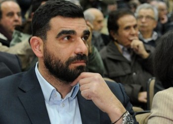 Θύμα ξυλοδαρμού ο βουλευτής Πέτρος Κωνσταντινέας