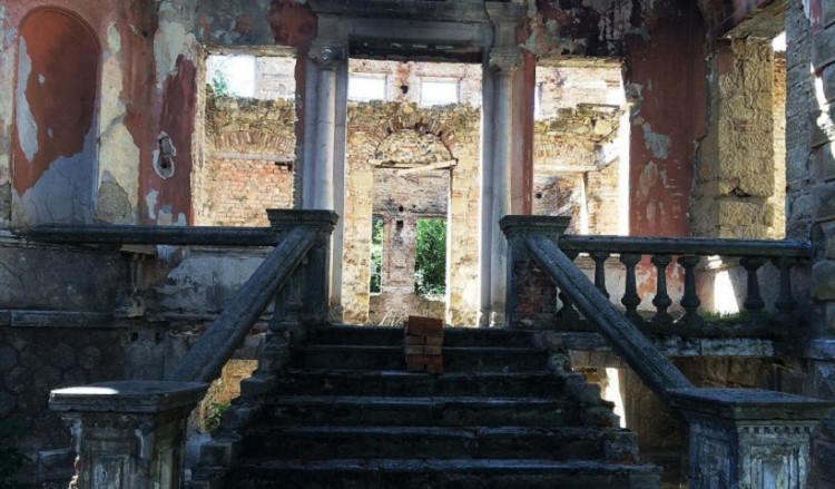 Το ελληνικό προξενείο στην Κορυτσά επιστρέφει σύντομα στο «κτήριο Σεφέρη»