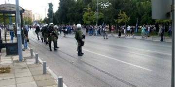 Θεσσαλονίκη: Ένταση στο συλλαλητήριο για τη Μακεδονία