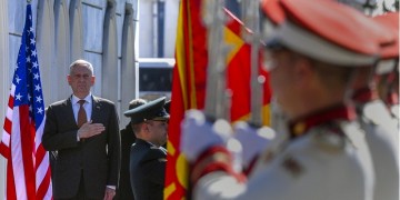 Στήριξη στη Συμφωνία των Πρεσπών από τον Αμερικανό υπουργό Άμυνας Τζέιμς Μάτις