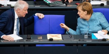 Γερμανία: Ενδοκυβερνητική κρίση για τον πρώην επικεφαλής των μυστικών υπηρεσιών