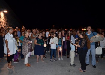 Λιτανεία στο λιμάνι της Καλαμάτας στην επέτειο της Γενοκτονίας των Ελλήνων της Μικράς Ασίας (βίντεο)