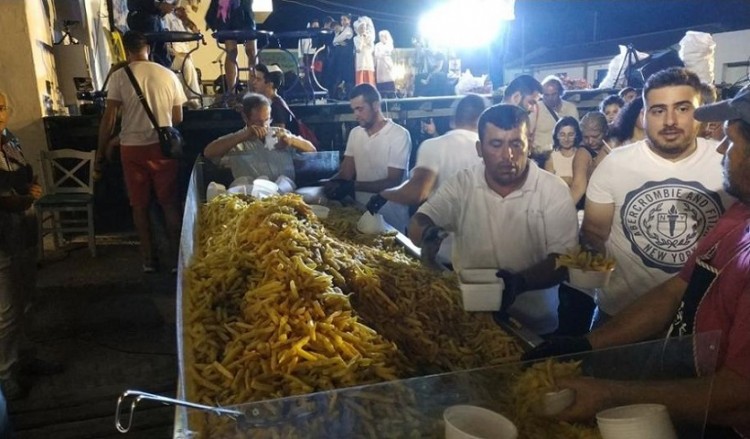 Νέο παγκόσμιο ρεκόρ τηγανιτής πατάτας στη Νάξο