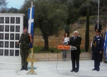 Παυλόπουλος: Να αποδεχθεί η Αλβανία το ναζιστικό παρελθόν των Τσάμηδων