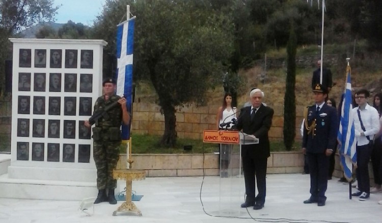 Παυλόπουλος: Να αποδεχθεί η Αλβανία το ναζιστικό παρελθόν των Τσάμηδων