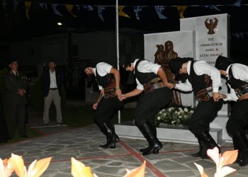 Το Πρόχωμα Θεσσαλονίκης απέκτησε Μνημείο για τη Γενοκτονία των Ποντίων (βίντεο, φωτο)