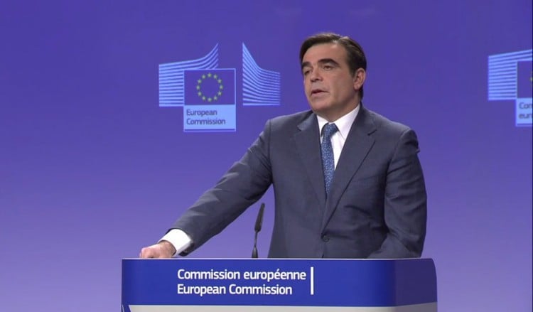 Πληρωμένη απάντηση από τον Σχοινά στον εκπρόσωπο του Ερντογάν