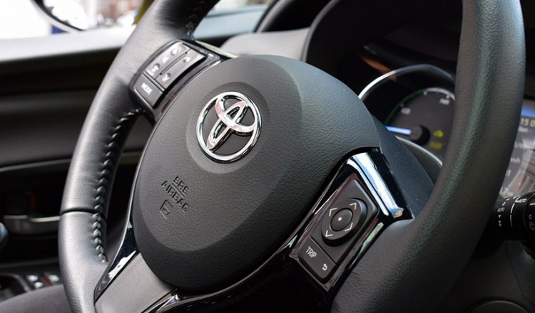 Toyota: Ανάκληση 3,4 εκατ. οχημάτων λόγω πιθανού προβλήματος στους αερόσακους