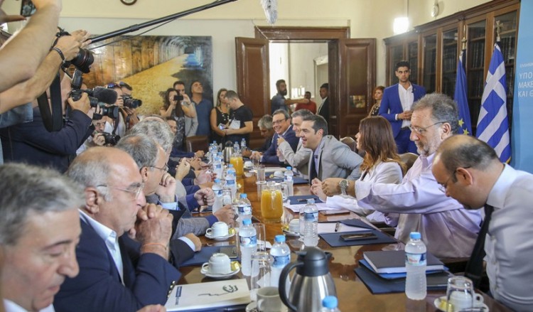 Τσίπρας: Δίκαιη κατανομή του δημοσιονομικού χώρου που δημιουργείται