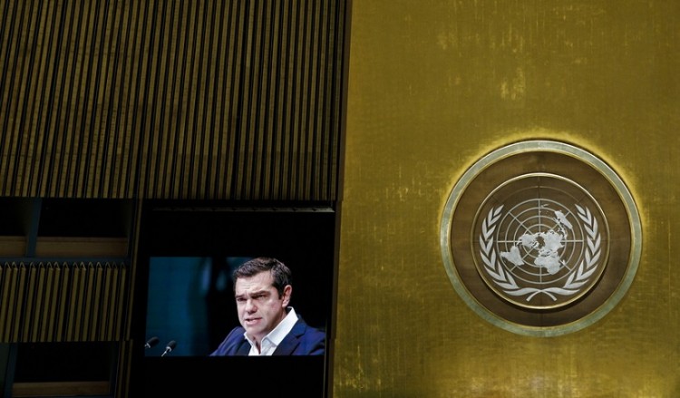 Σχέδιο προϋπολογισμού χωρίς περικοπές συντάξεων και αντίμετρα ετοιμάζει η κυβέρνηση