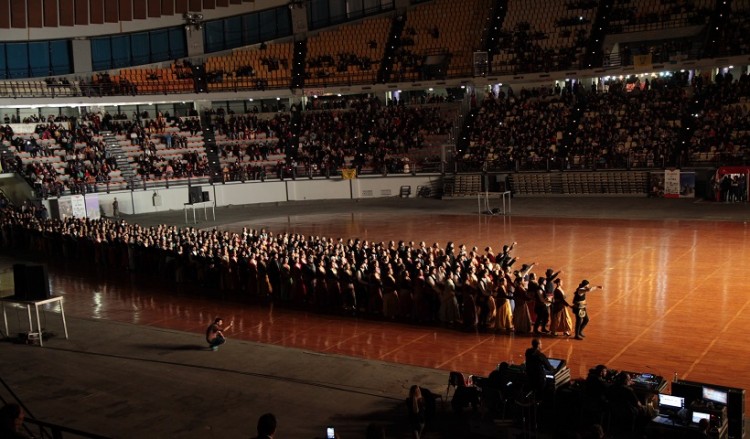 Ζητούνται εθελοντές για το 14ο Φεστιβάλ Ποντιακών Χορών της ΠΟΕ