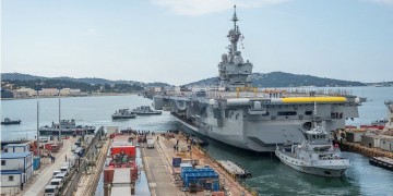 Η Γαλλία ξεκινά πρόγραμμα ανάπτυξης αεροπλανοφόρου του μέλλοντος