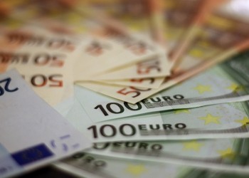 Ιταλία: Τραπεζίτης «δανείστηκε» 1 εκατ. ευρώ από πλούσιους καταθέτες για να βοηθήσει τους φτωχούς!