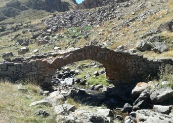 Πώς εξαφανίστηκε ένα ελληνικό γεφύρι 300 ετών στην Αργυρούπολη του Πόντου