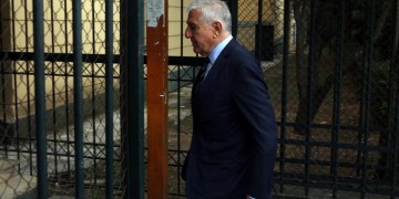 Απολογούνται σήμερα ο Γιάννος Παπαντωνίου και η σύζυγός του