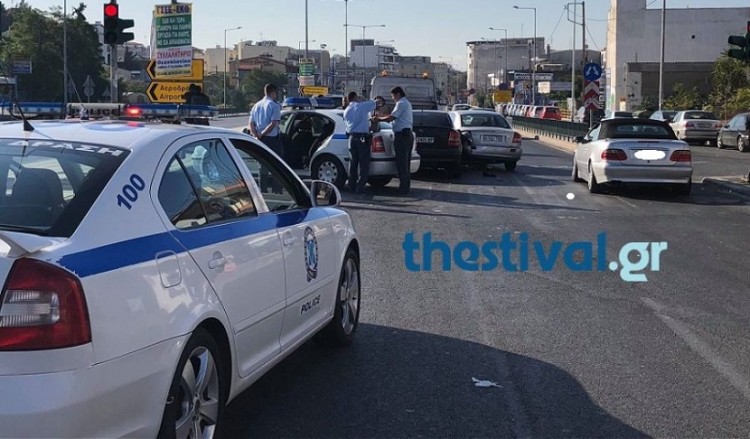 Θεσσαλονίκη: Καταδίωξη διακινητών λαθρομεταναστών με πυροβολισμούς