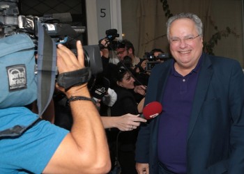Κοτζιάς: Κάναμε μια συμφωνία με την πΓΔΜ και έγινα εγώ πρώην υπουργός