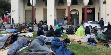 Αλωνίζουν στον Έβρο οι διακινητές μεταναστών με ευθύνη της Τουρκίας – Τι φοβάται η Αθήνα