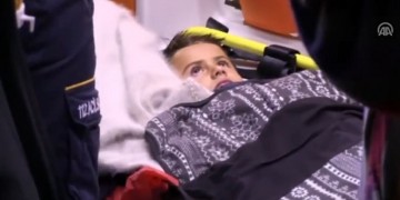 Εντοπίστηκαν οι πρώτοι νεκροί από το ναυάγιο με τους πρόσφυγες κοντά στην Κω (βίντεο)