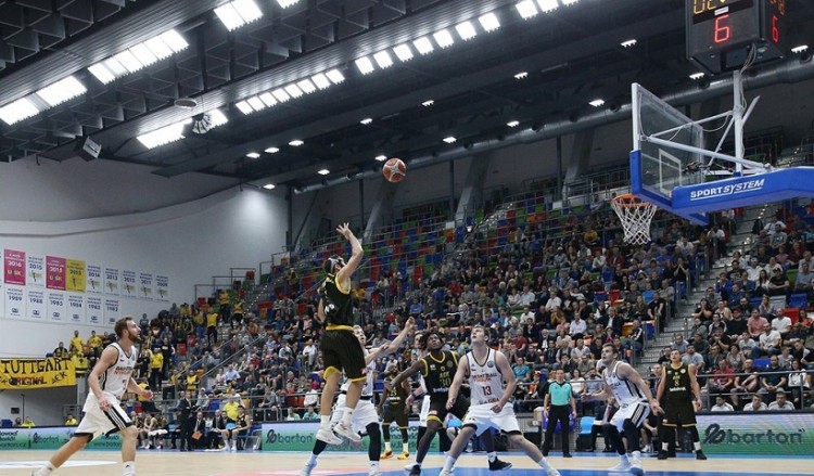 Πρώτη νίκη η ΑΕΚ στο Basketball Champions League