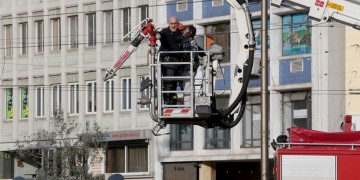 Άνδρας προσπάθησε να αυτοκτονήσει στην Ομόνοια