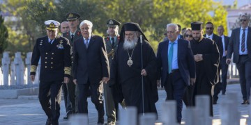 Θεσσαλονίκη: Ο Πρ. Παυλόπουλος στα Συμμαχικά Κοιμητήρια Ζέιτενλικ