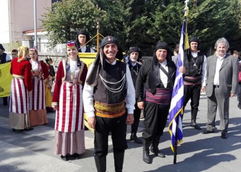 Ο Ποντιακός Σύλλογος Πτολεμαΐδας στην παρέλαση για την 106η επέτειο από την απελευθέρωση της πόλης