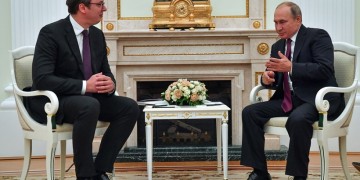 Πούτιν και Βούτσιτς συζήτησαν για το δημοψήφισμα στα Σκόπια