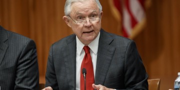 ΗΠΑ: Σε παραίτηση εξανάγκασε ο Τραμπ τον υπουργό Δικαιοσύνης Τζεφ Σέσιονς