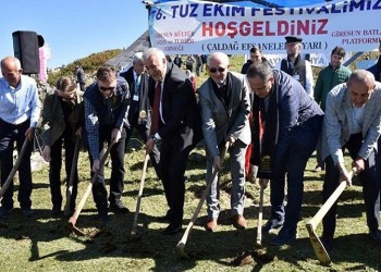 Το πιο περίεργο φεστιβάλ στον κόσμο γίνεται (πού αλλού;) στην Κερασούντα του Πόντου