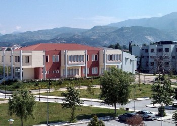 Εκατοντάδες συνομιλίες και νέες καταγγελίες «καίνε» τον καθηγητή στο ΤΕΙ Σερρών (βίντεο)