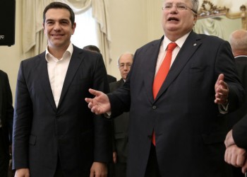 Τσίπρας: Δεν θα μειωθούν οι συντάξεις, επεκτείνεται η αιγιαλίτιδα ζώνη