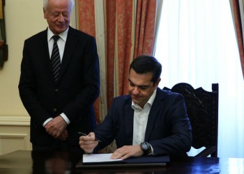 Ορκίστηκε ως υπουργός Εξωτερικών ο Αλέξης Τσίπρας